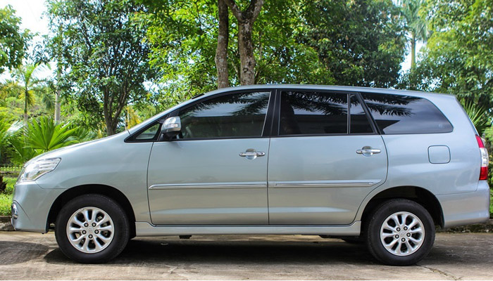 delhi taxi services